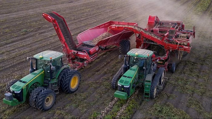 john_deere_spudnik_11898afc72.avif