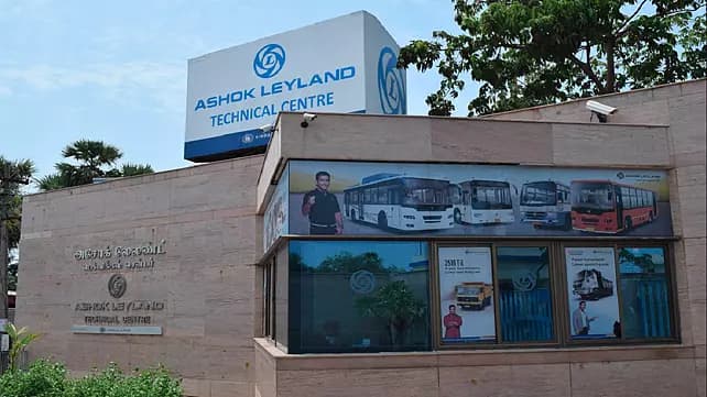 Ashok Leyland and Aidrivers collaborate to develop an electric terminal truck for port operations. 1_7cb19dd930.webp