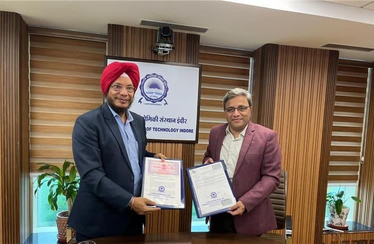 VE Commercial Vehicles signs an agreement with IIT Indore 1_acec637c37.jpg