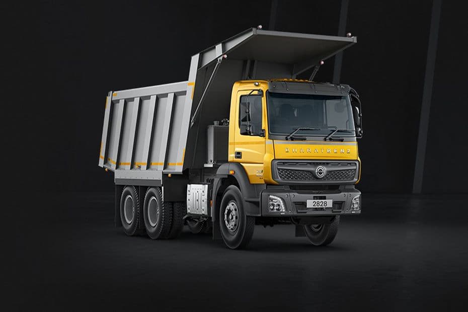 BharatBenz 2828CH Front Right Side BharatBenz 2828CH Front Right Side