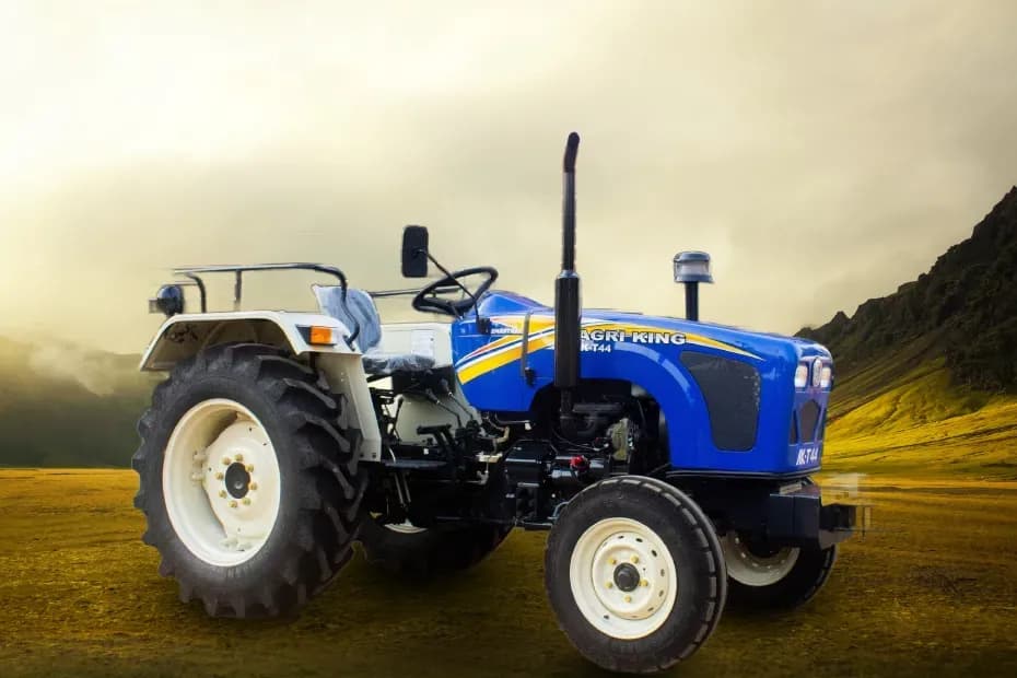Agri King T44 Right View