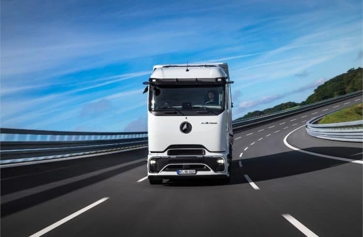 Vehicle financing to reach Rs 8 lakh crore in next fiscal: CRISIL predicts steady growth EACTROS_600_fef905a34b.jpg