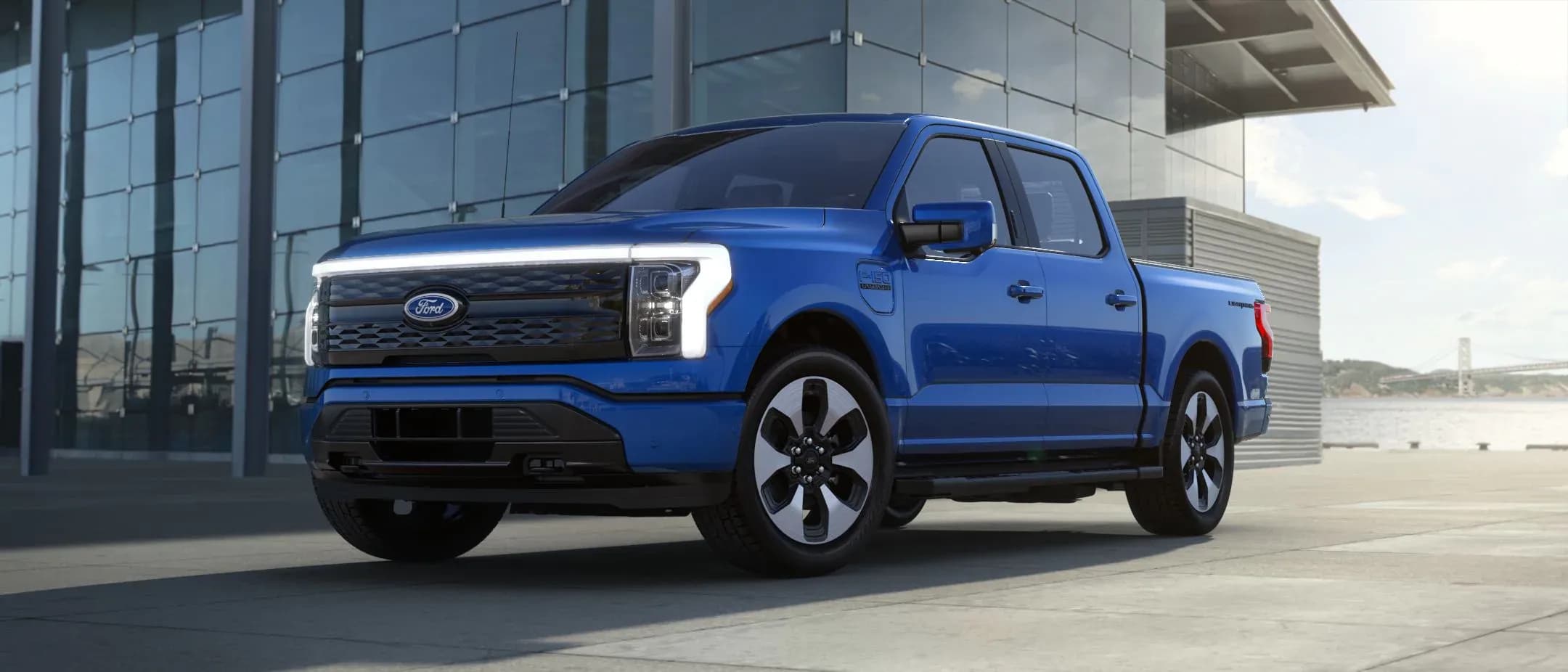 Ford_F_150_Lightning_cb8641d6e6.jpg