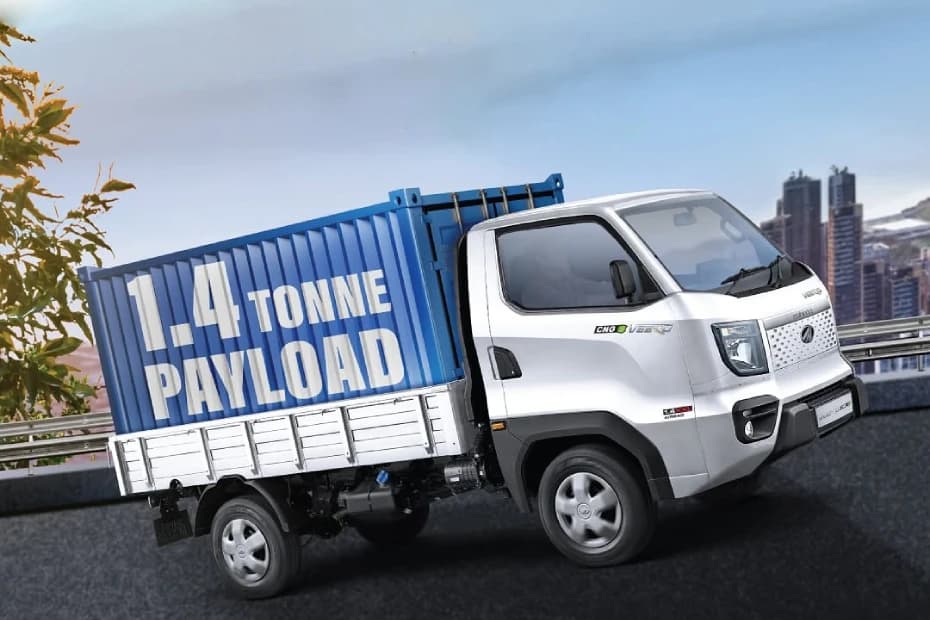 Mahindra Veero CNG images