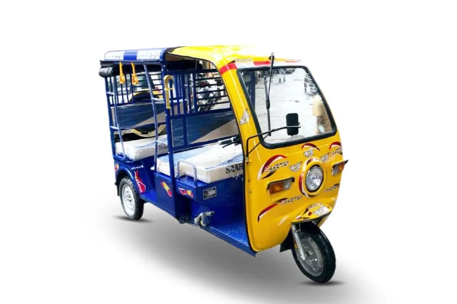 Saarthi E Cab Yellow & Blue Color
