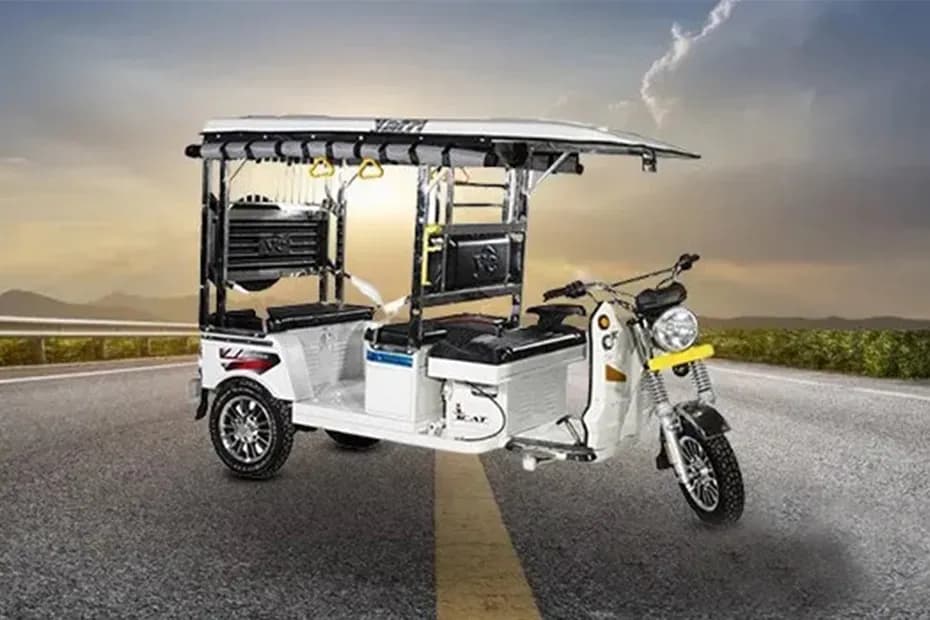 YC Electric Yatri Deluxe images