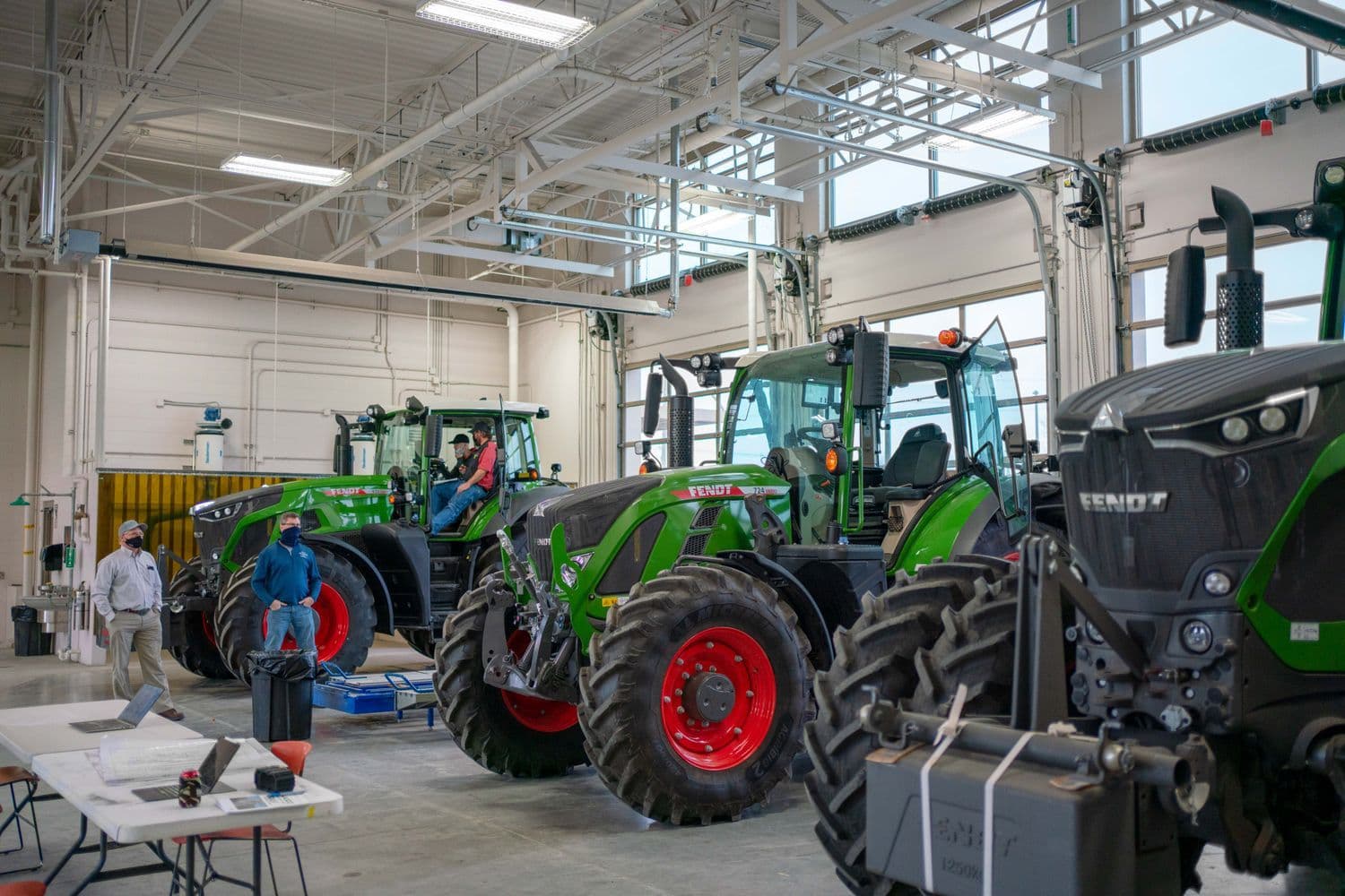 AGCO एक कृषि सेवा तकनीशियन एसोसिएट डिग्री प्रोग्राम प्रदान करता है agco_828489442b.jpg
