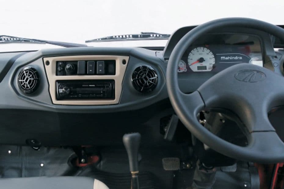 Mahindra Jayo BS6 Ergonomic Dashboard Mahindra Jayo BS6 Ergonomic Dashboard