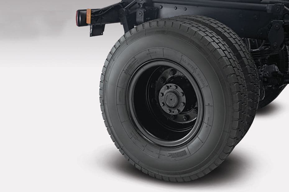 Mahindra Blazo X 46 Trailer images