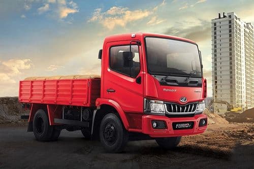 Mahindra Furio 7 HD Cargo Right Front Three Quarter Mahindra Furio 7 HD Cargo Right Front Three Quarter