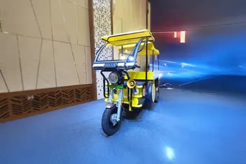 Baxy Chotu Yellow Color