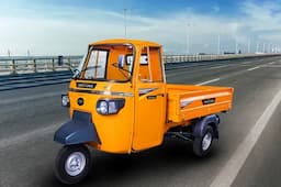 Greaves D435 Cargo - Powered by Greaves