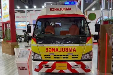 SML Mahindra GS Ambulance