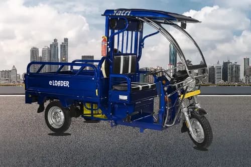 YC Electric Yatri Cart Right Side