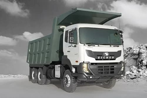 Eicher Pro 8028XC Front Right Side Eicher Pro 8028XC Front Right Side