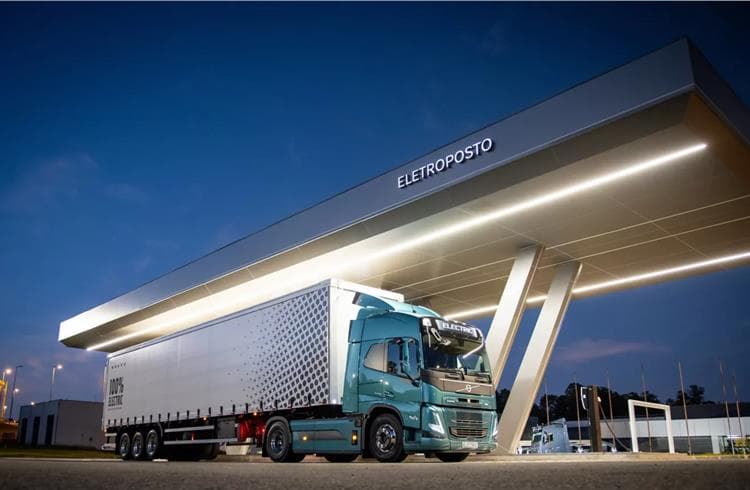 Volvo Trucks Delivers its First Electric Truck to Brazil, Chile, and Uruguay volvo_electric_truck_5f8201b4dc.jpg