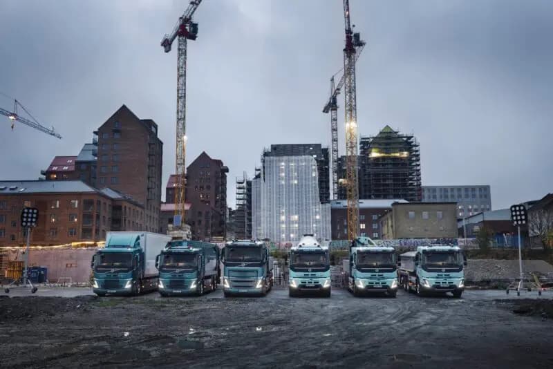 वोल्वो ने दक्षिण अफ्रीका में इलेक्ट्रिक ट्रकों के लिए ऑर्डर खोले vovlvo_trucks_041edcd2a1.webp