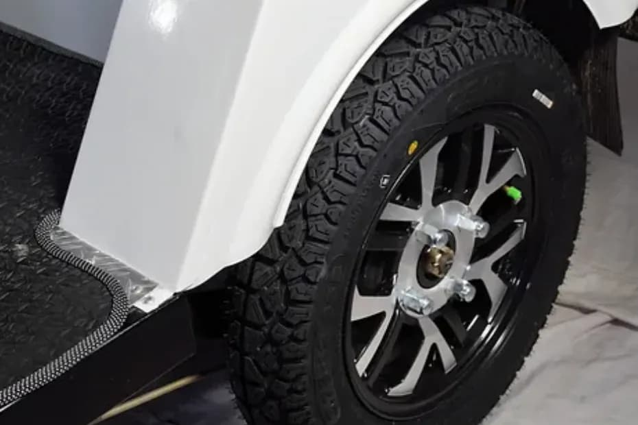 City Life Butterfly XV850 2022 Alloy Wheel