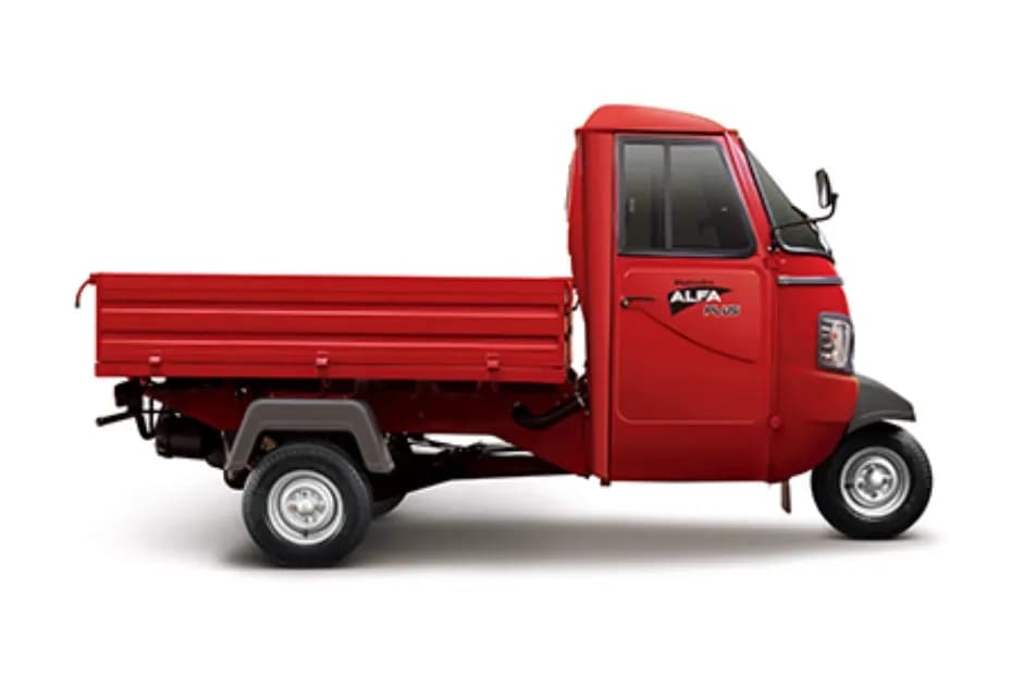 Mahindra Alfa Plus Right Side View