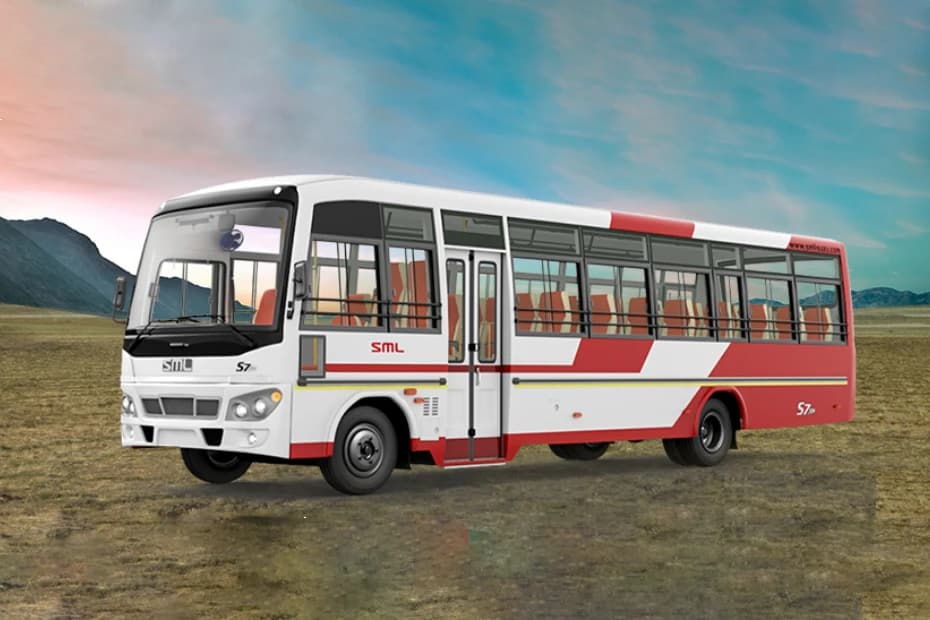 SML Mahindra S7