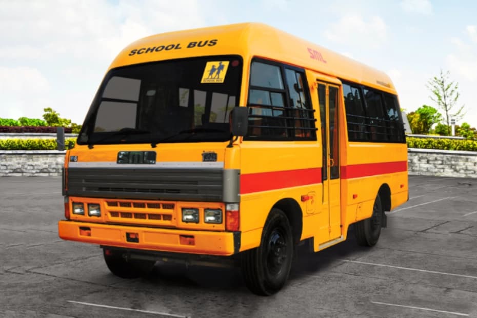 SML Mahindra Standard School Bus