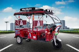 Mini Metro Red E Rickshaw