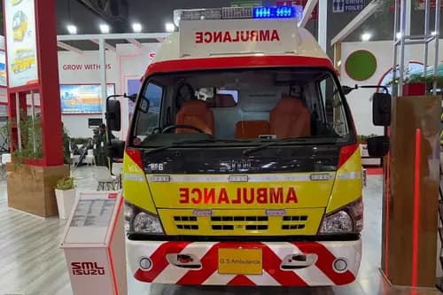 SML Isuzu GS Ambulance SML Isuzu GS Ambulance