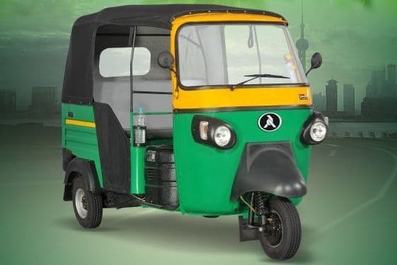 CNG, और PNG की कीमतों में 10% तक की कटौती होती है, जिससे परिवहन क्षेत्र को लाभ होगा। 1_3e9a448818.jpg