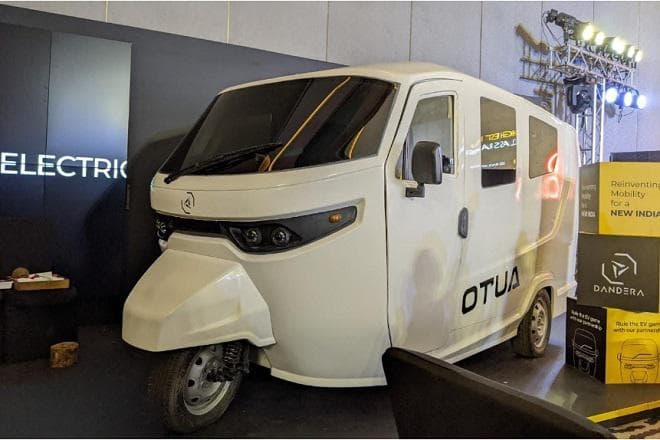 The OTUA is India's most advanced three-wheeler cargo electric vehicle at Rs 3.5 lakh. Dandera_Ventures_Launches_OTUA_a804c371ed.jpg