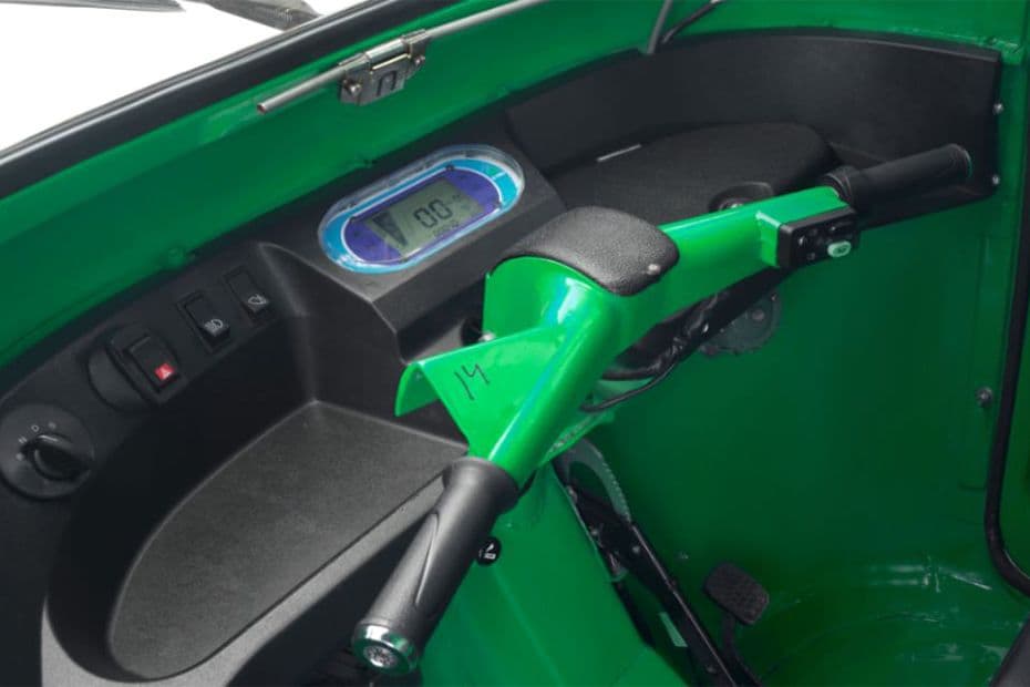 E-Trio Touro Max Interior Image E-Trio Touro Max Interior Image