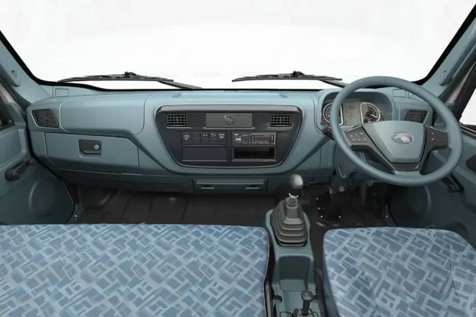 Eicher Pro 2110 7S Interior Image Eicher Pro 2110 7S Interior Image