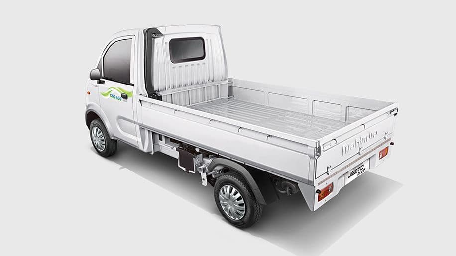 Mahindra Jeeto Plus CNG Exterior.jpg