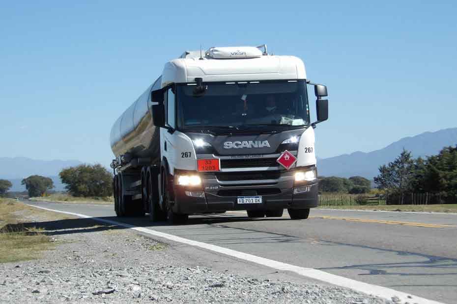 Scania P410 6x2 images Scania P410 6x2 images