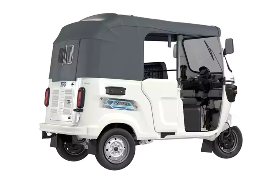 TVS King EV Max Pristine White Right Rear Three Quarter TVS King EV Max Pristine White Right Rear Three Quarter