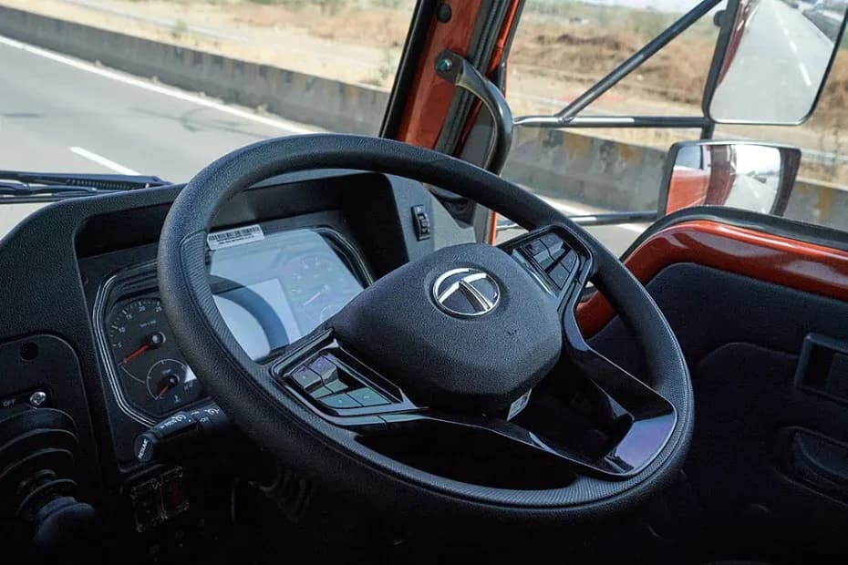Tata 1416 LPT Steering Wheel Tata 1416 LPT Steering Wheel