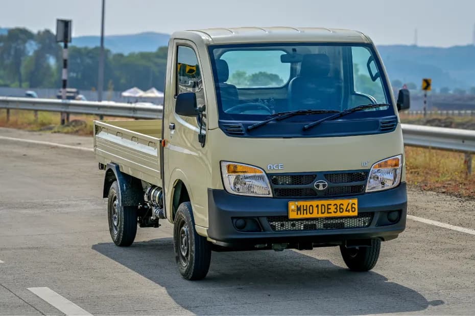 Tata Ace HT Plus Right Front Three Quarter Tata Ace HT Plus Right Front Three Quarter