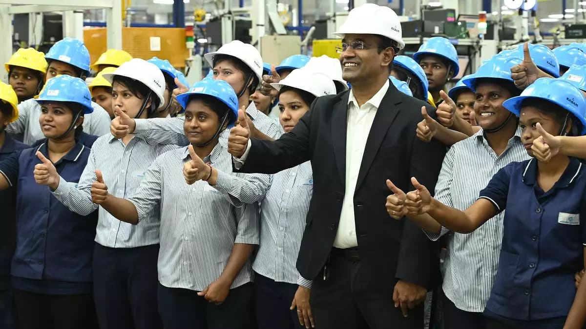 Ashok Leyland will manufacture its forthcoming electric trucks at its Hosur LCV plant. leylandwomen_07c21555b4.webp