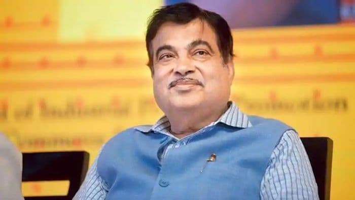 केंद्रीय मंत्री नितिन गडकरी प्रतिष्ठित 'MFOI अवार्ड्स 2023' का उद्घाटन करने और 'MFOI किसान भारत यात्रा' को हरी झंडी दिखाने के लिए पूरी तरह तैयार हैं। nitin_gadkari_dea3fa14bb.jpg