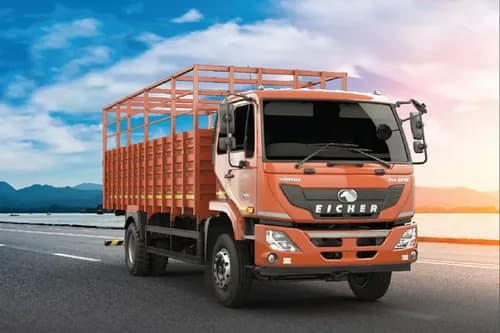 Eicher Pro 3018 CNG Front Right Side Eicher Pro 3018 CNG Front Right Side