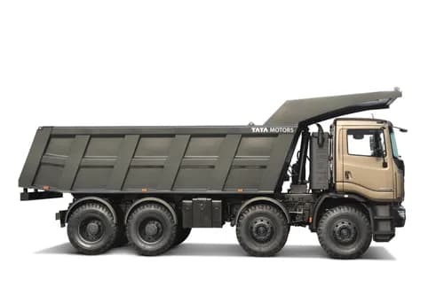 TATA Prima 35.K Auto Shift Right Side View TATA Prima 35.K Auto Shift Right Side View