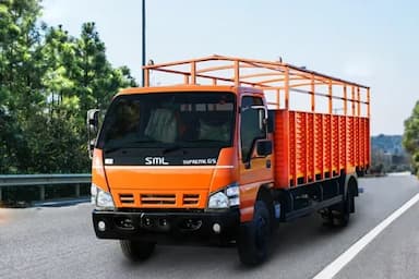 SML Mahindra Supreme GS CNG