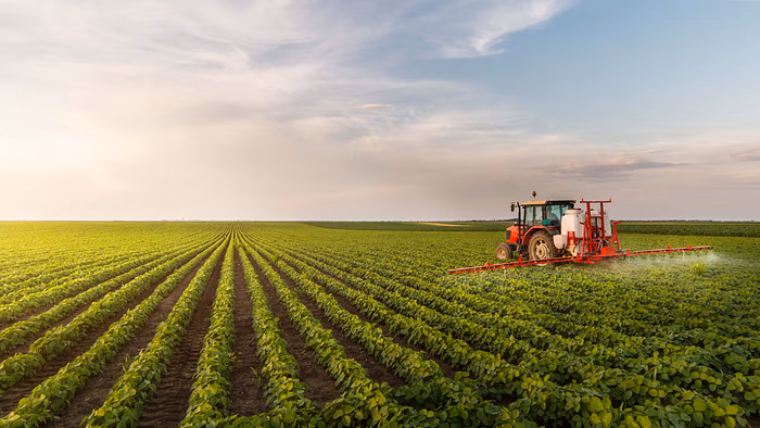 IIVR का कृषि मेला - उन्नत प्रौद्योगिकी और अंतर्दृष्टि tractor_1_0b293b7a1c.avif