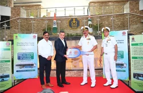 IndianOil Delivers Green Hydrogen Fuel Cell Bus to Indian Navy IndianOil Delivers Green Hydrogen Fuel Cell Bus to Indian Navy