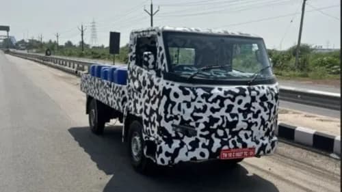 TIVOLT to Launch Montra Electric e-SCV Soon TIVOLT to Launch Montra Electric e-SCV Soon