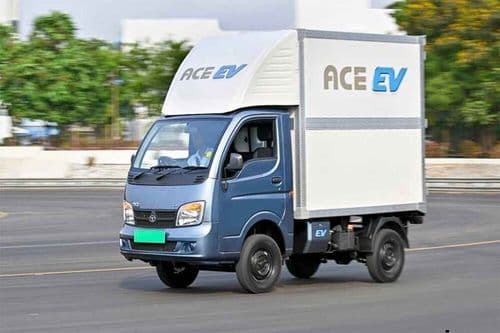 Tata Motors Unveils Ambitious Plans for SCV & EV Expansion Tata Motors Unveils Ambitious Plans for SCV & EV Expansion