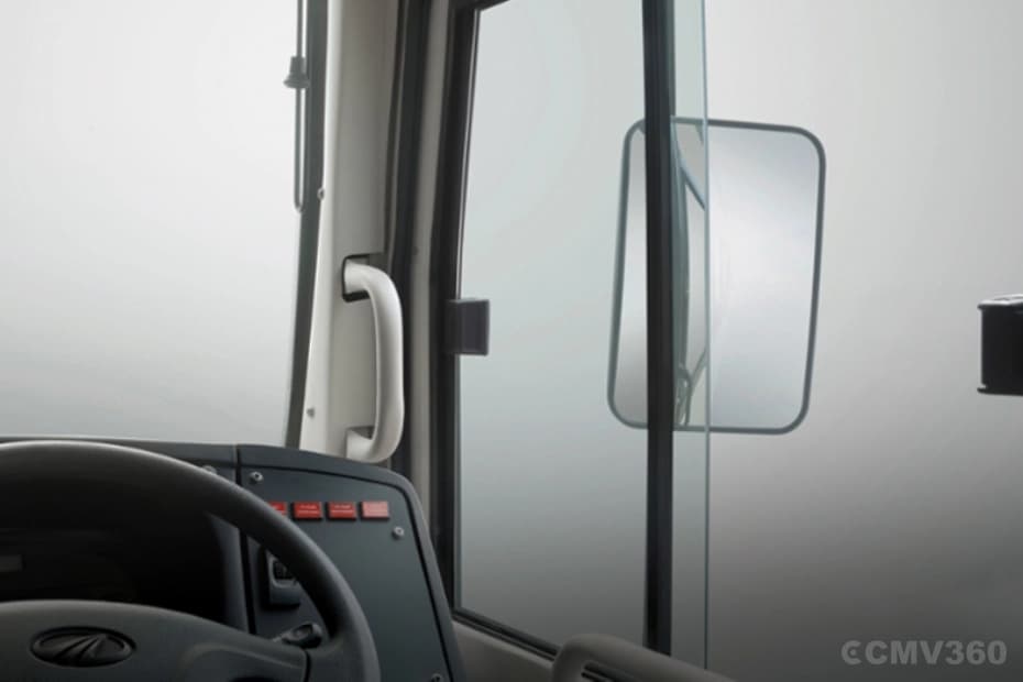 Mahindra Cruzio Grande Staff Bus 5360 BS6 Mahindra Cruzio Grande Staff Bus 5360 BS6