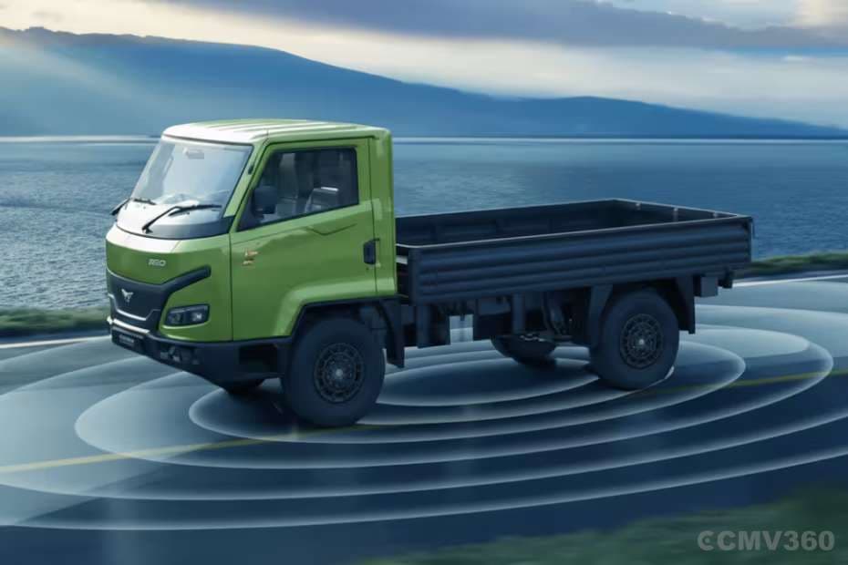 ADAS Enhances Safety with Collision & Distraction Alerts ADAS Enhances Safety with Collision & Distraction Alerts