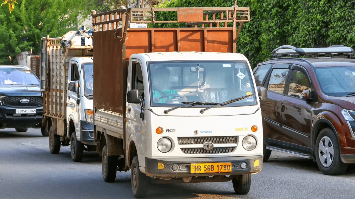 CV Makers Push for Realistic Emission Rules as Industry Seeks Practical CAFE Norms CV Makers Push for Realistic Emission Rules.png