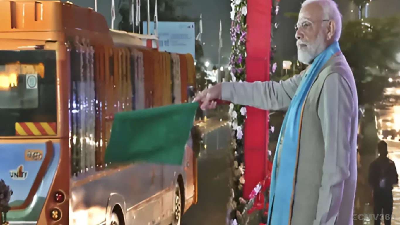 PM Modi Flags Off 25 New E-Buses at Statue of Unity: Boosts Green Mobility Drive for Tourists PM Modi Launches 25 E-Buses at Statue of Unity
