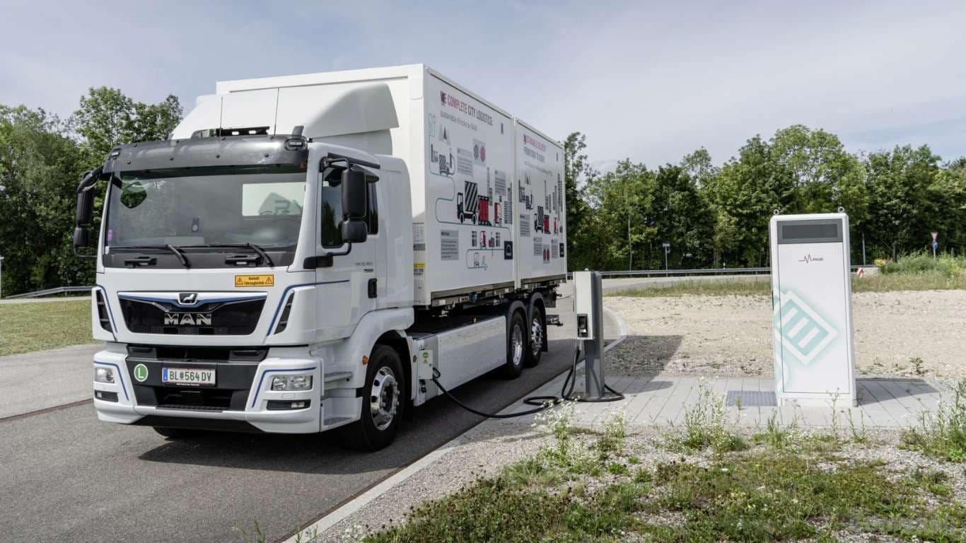 How to Improve Electric Truck Battery Range: Tips & Tricks tips and tricks on How to Improve Electric Truck Battery Range